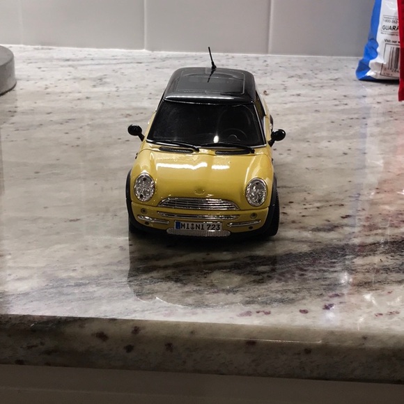MINI Cooper Toy Car - Picture 7 of 9